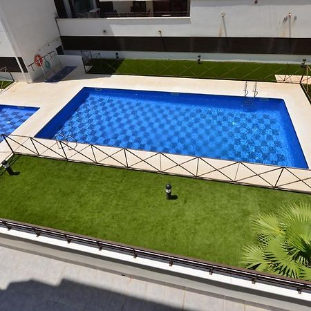 קאלאפיי Apartamento Cerca Playa Con Balcon Y Bbq מראה חיצוני תמונה